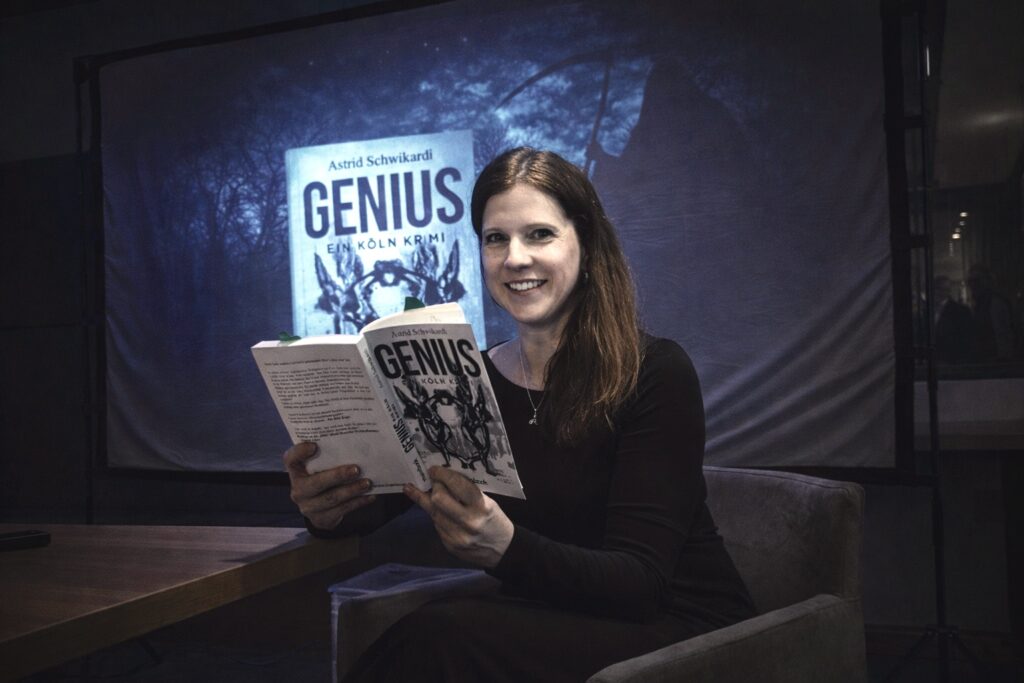 Krimilesung: GENIUS – Der neue Köln-Krimi von Astrid Schwikardi – Veranstaltung in der Brauerei Schwelm